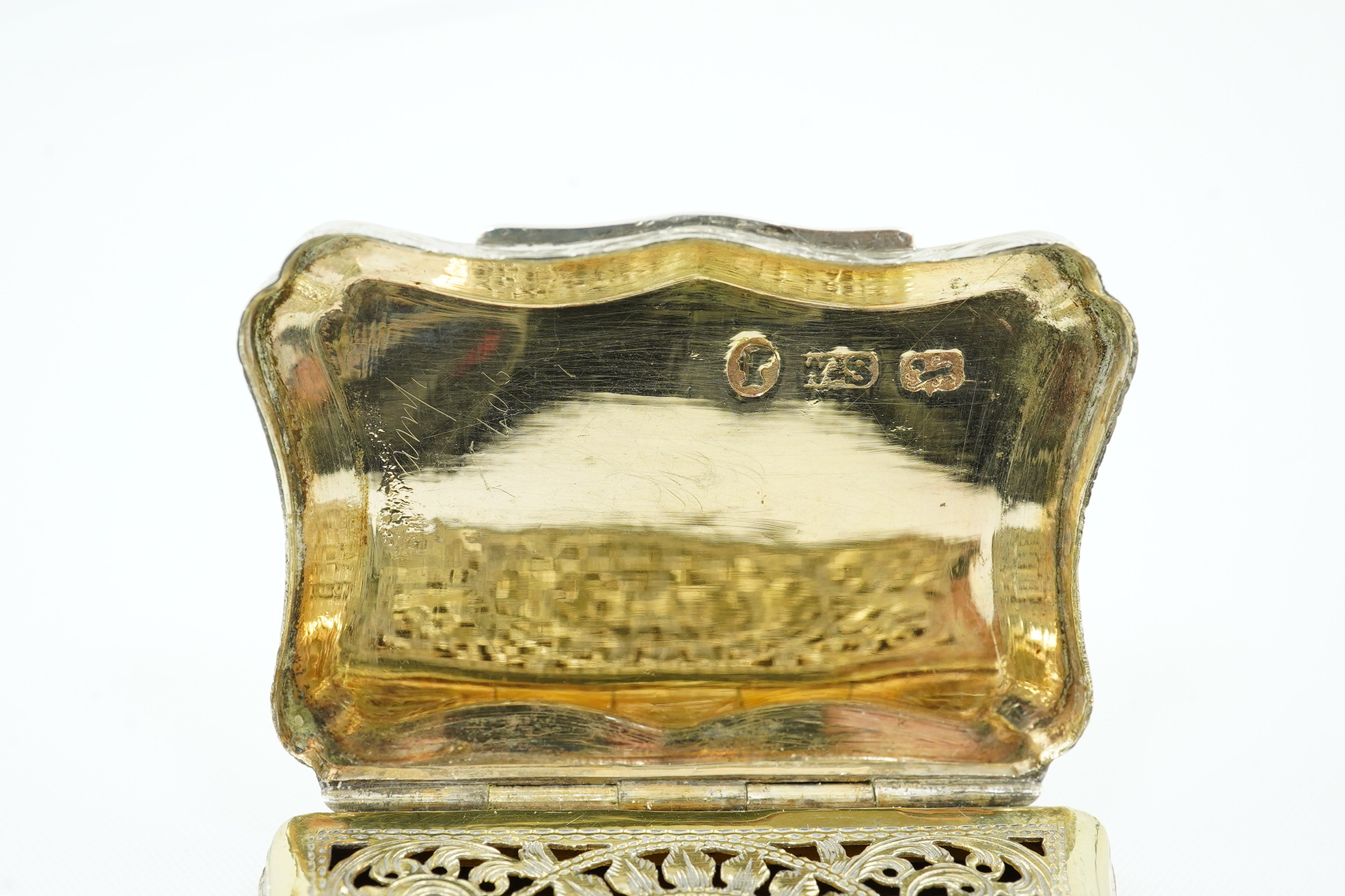 An early Victorian engraved silver vinaigrette, by William Simpson